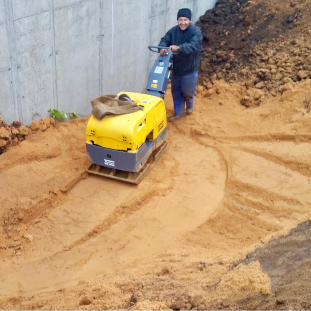 Отгрузка виброплиты Atlas Copco LH 700 E