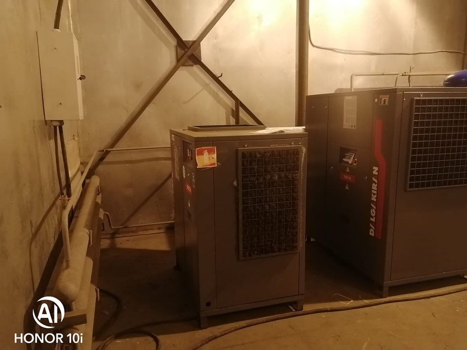 Поставка в СПб винтового компрессора Dalgakiran Tidy 50 и осушителя ATS