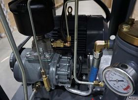 Винтовой компрессор Xeleron Z25A 7 — фото 12